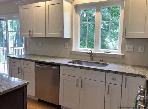 39 Dubois St, Wallkill, NY 12589 photo 12