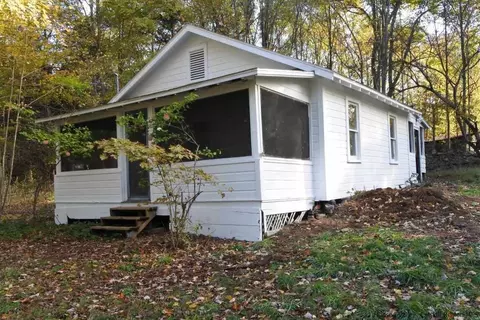 28 Mid Iron Dr, Ruby, NY 12487 photo 10