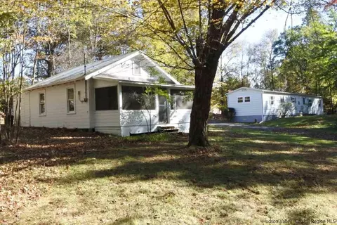 28 Mid Iron Dr, Ruby, NY 12487 photo 1