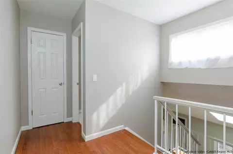23 Walnut Ct, Fishkill, NY 12524 photo 14
