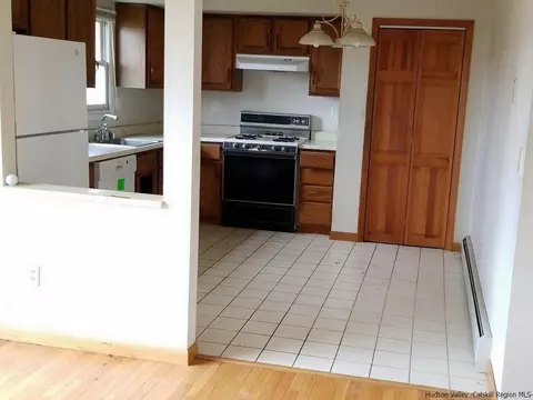 13 C E Penney Dr, Wallkill, NY 12589 photo 5