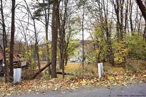 730 Second Ave, Sleightsburgh, NY 12401 photo 5