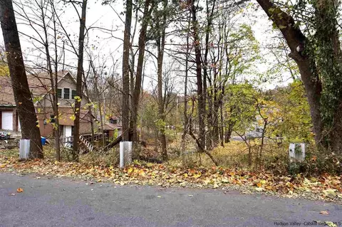 730 Second Ave, Sleightsburgh, NY 12401 photo 3