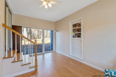 148 Smith Rd, Poughkeepsie, NY 12603 photo 13