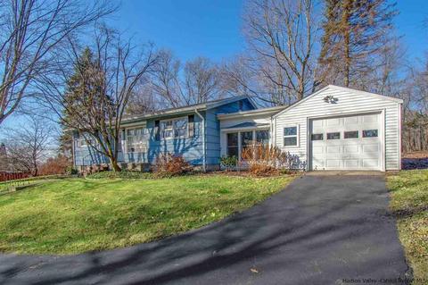 148 Smith Rd, Poughkeepsie, NY 12603 photo 2