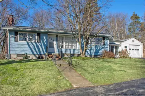 148 Smith Rd, Poughkeepsie, NY 12603 photo 1