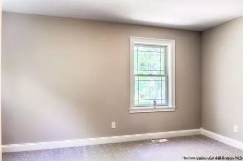 11 Quaker St, Wallkill, NY 12589 photo 12