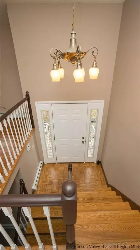 29 Fox Hl, Wallkill, NY 12589 photo 23