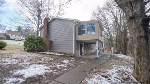 29 Fox Hl, Wallkill, NY 12589 photo 33
