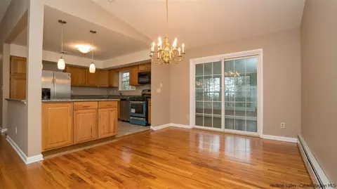 29 Fox Hl, Wallkill, NY 12589 photo 10