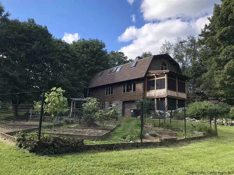 20 Campfire Rd, Wallkill, NY 12589 photo 29