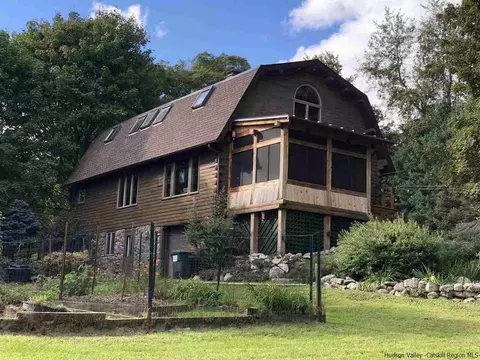 20 Campfire Rd, Wallkill, NY 12589 photo 5