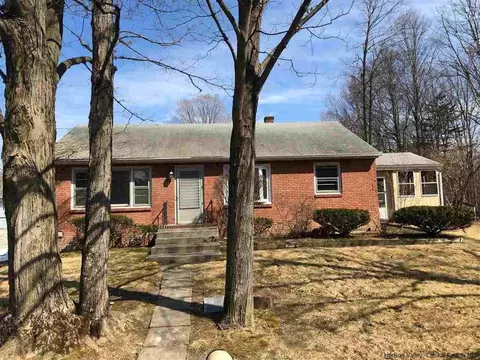 44 Eileen, Poughkeepsie, NY 12603 photo 3