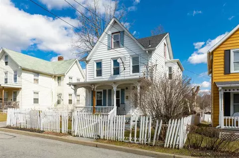 35 Ackerman St, Beacon, NY 12508 photo 4
