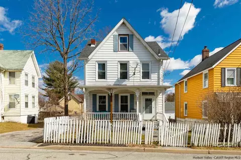 35 Ackerman St, Beacon, NY 12508 photo 1