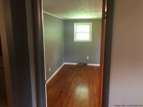 41 Bircher Ave, Poughkeepsie, NY 12601 photo 12
