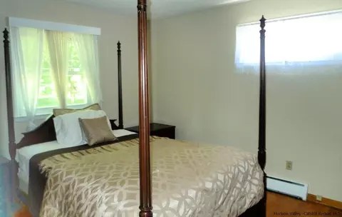 2 Knox Rd, Red Hook, NY 12571 photo 11
