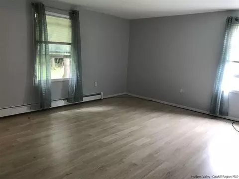 15 Chase Rd, Wallkill, NY 12589 photo 8