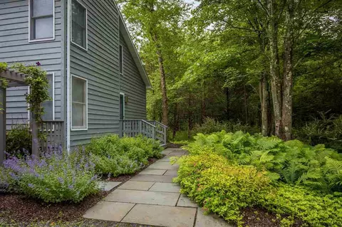 20 S Mountain Rd, Wallkill, NY 12589 photo 14