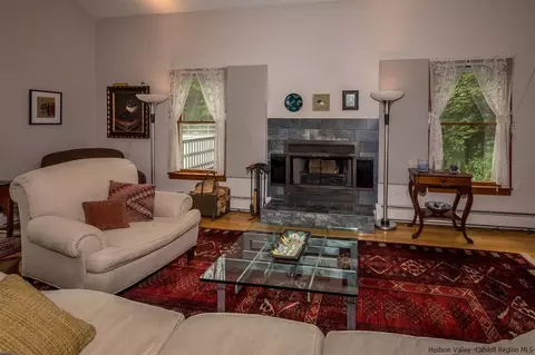 20 S Mountain Rd, Wallkill, NY 12589 photo 16