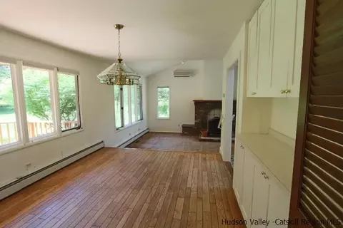 16 Risa Ln, Cottekill, NY 12419 photo 9