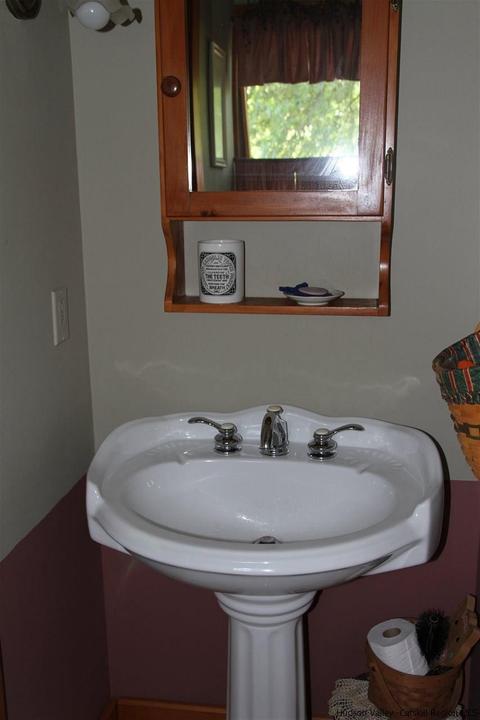 685 Hoagerburgh Rd, Wallkill, NY 12589 photo 8