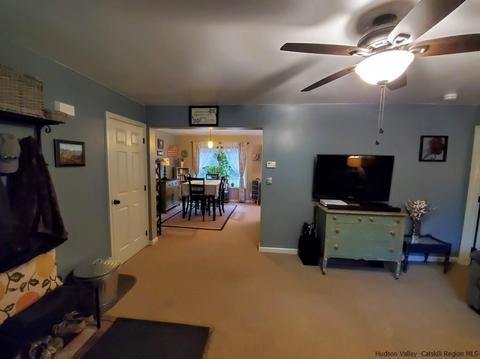 33 Pine St, Cairo, NY 12413 photo 5