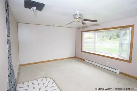 6 Haymaker Ln, Wallkill, NY 12589 photo 4