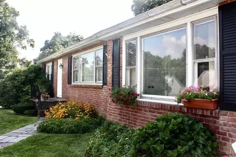 99 Ray Blvd, Poughkeepsie, NY 12603 photo 2