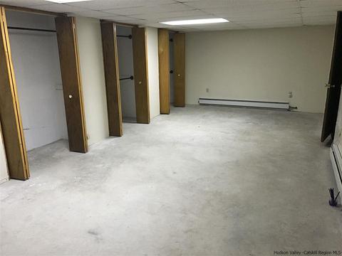 308 Forest Rd, Wallkill, NY 12589 photo 27