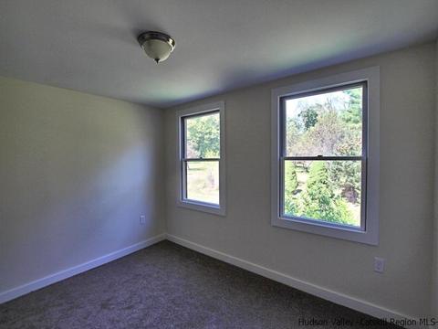 307 Meeker, Wallkill, NY 12589 photo 10