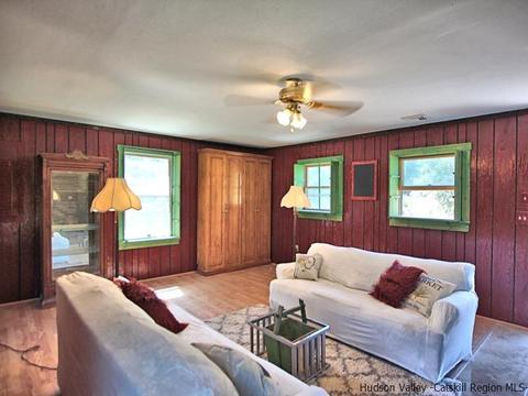 307 Meeker, Wallkill, NY 12589 photo 29