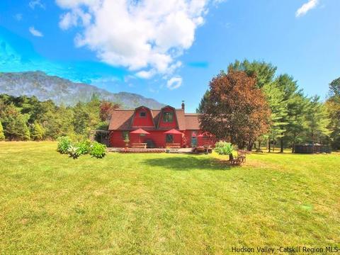307 Meeker, Wallkill, NY 12589 photo 13