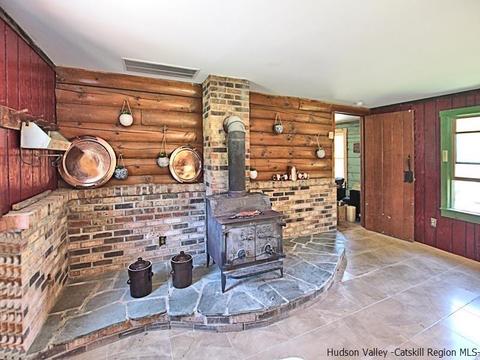 307 Meeker, Wallkill, NY 12589 photo 28