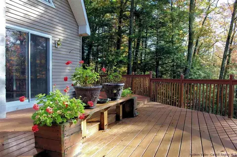 180 Ruby Rd, Kingston, NY 12401 photo 8