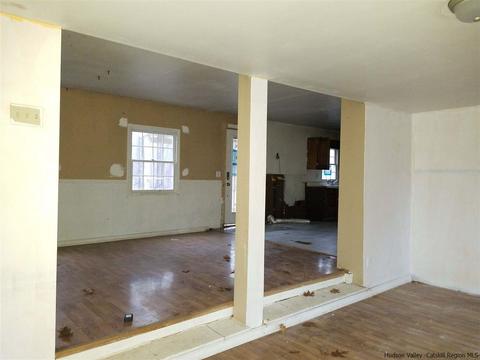 45 Overland Dr, Wallkill, NY 12589 photo 10