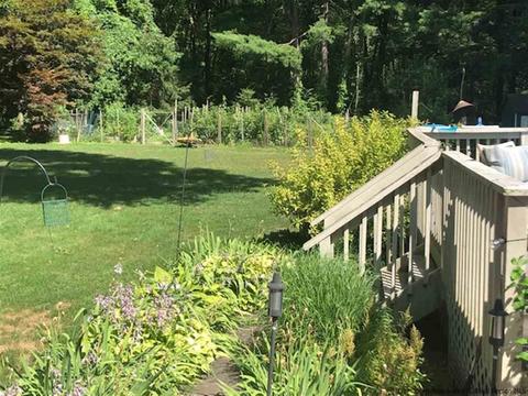 19 Smith St, Red Hook, NY 12571 photo 31