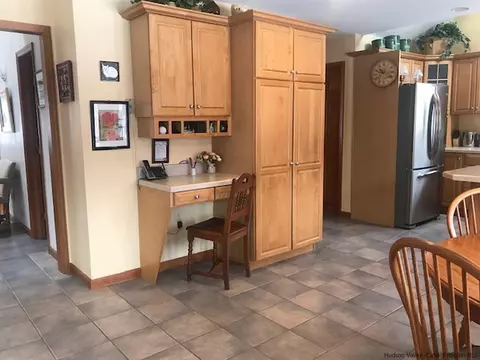 94 S Mtn, Wallkill, NY 12589 photo 13