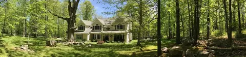 94 S Mtn, Wallkill, NY 12589 photo 2