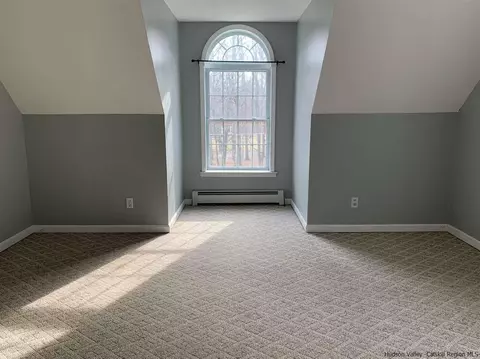 14 Beecher Hl, Wallkill, NY 12589 photo 25