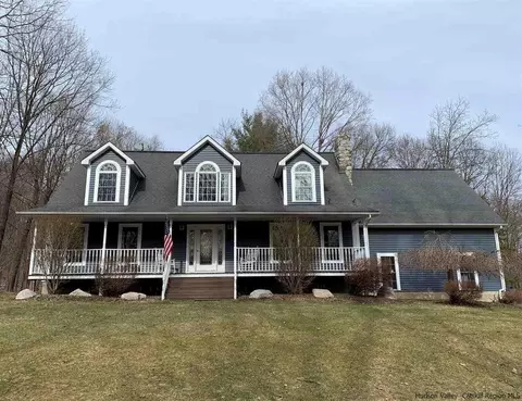 14 Beecher Hl, Wallkill, NY 12589 photo 1
