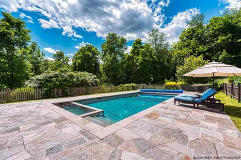 409 Decker Rd, Wallkill, NY 12589 photo 4