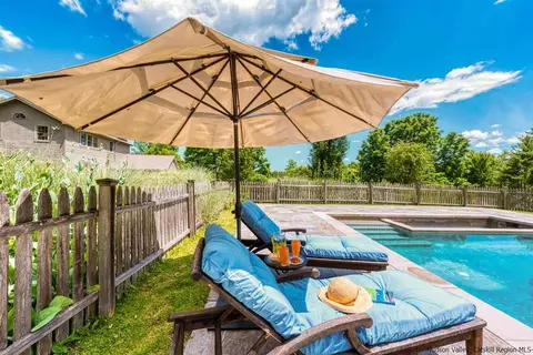 409 Decker Rd, Wallkill, NY 12589 photo 9