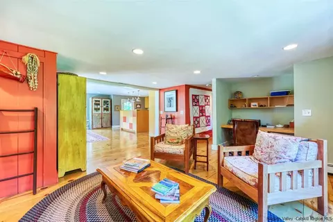 409 Decker Rd, Wallkill, NY 12589 photo 25