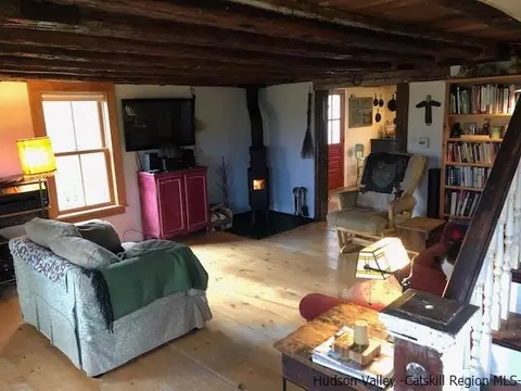 155 Strawridge Rd, Wallkill, NY 12589 photo 8