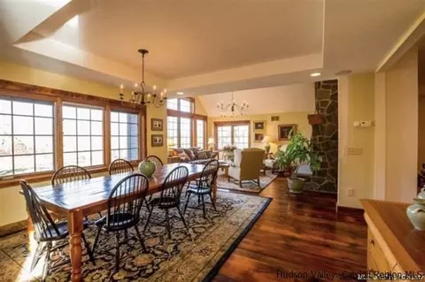 352 S Mountain Rd, Wallkill, NY 12589 photo 21