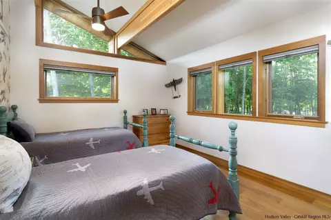 25 Maple Ave, Milton, NY 12547 photo 21