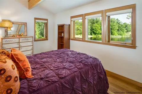 25 Maple Ave, Milton, NY 12547 photo 22