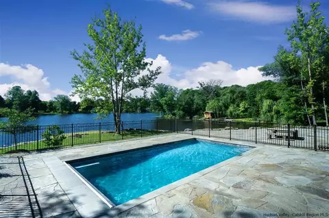 25 Maple Ave, Milton, NY 12547 photo 28