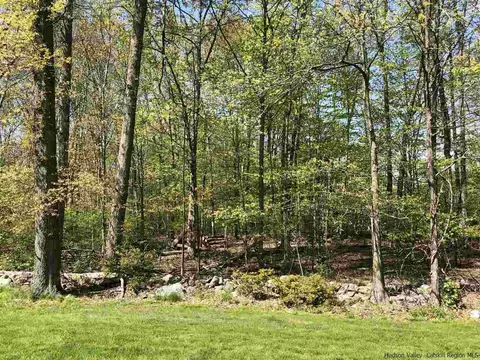 1 Christmas Tree Dr, Wallkill, NY 12589 photo 33